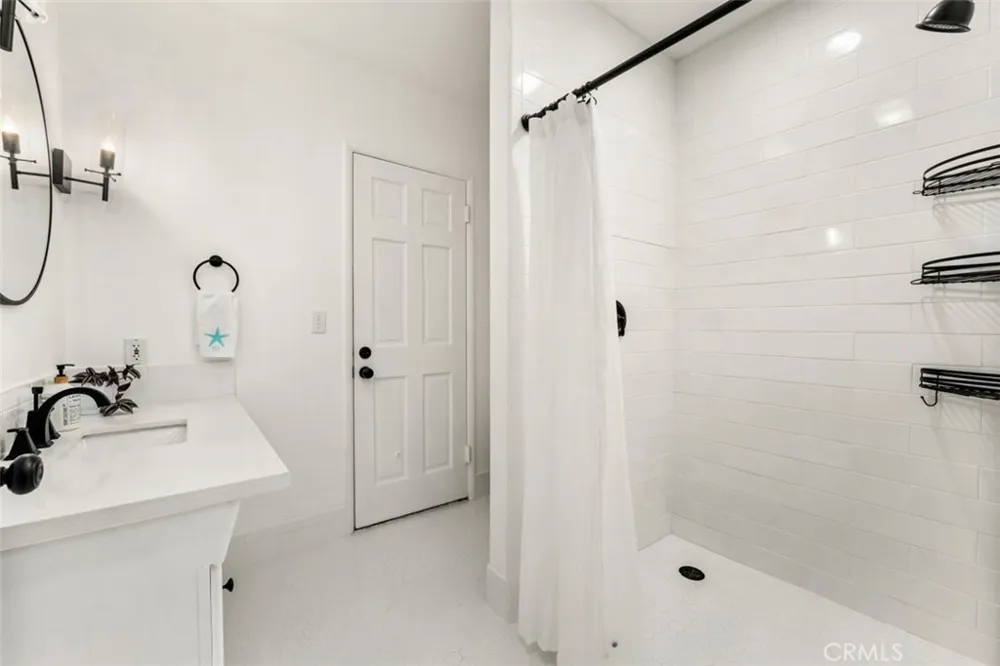 35697 Beach Road Dana Point, CA 92624