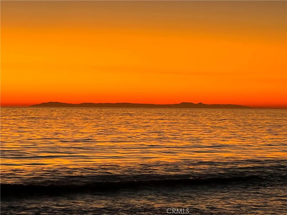 35697 Beach Road Dana Point, CA 92624