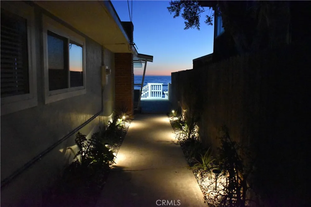 35697 Beach Road Dana Point, CA 92624