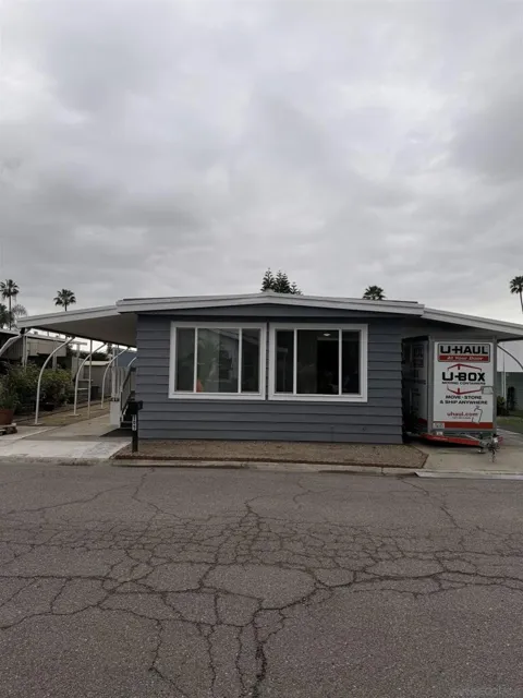 2300 E Valley PKWY #109