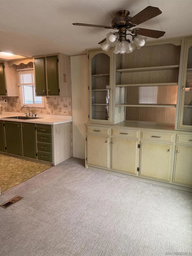 2300 E Valley PKWY #109 Escondido, CA 92027
