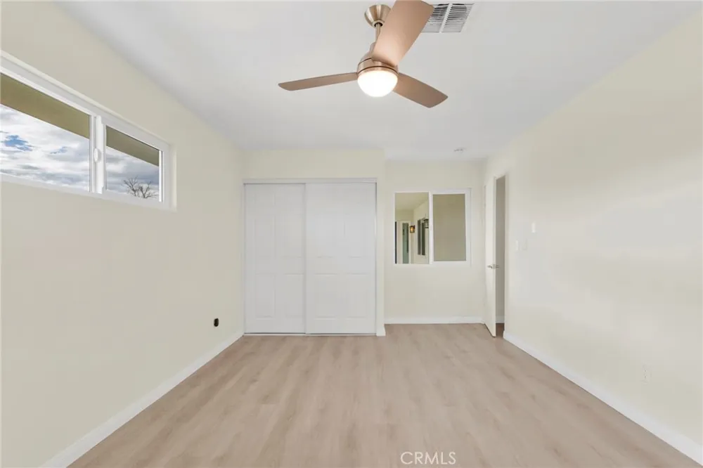 47424 Paddington Landers, CA 92285