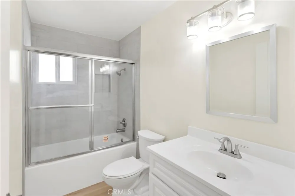 47424 Paddington Landers, CA 92285