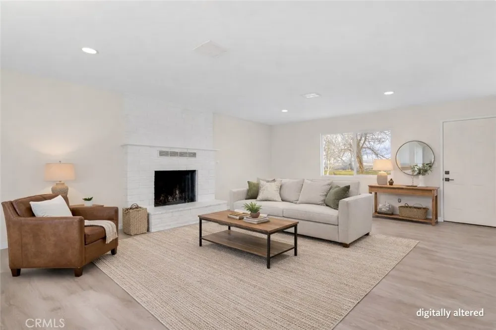 47424 Paddington Landers, CA 92285