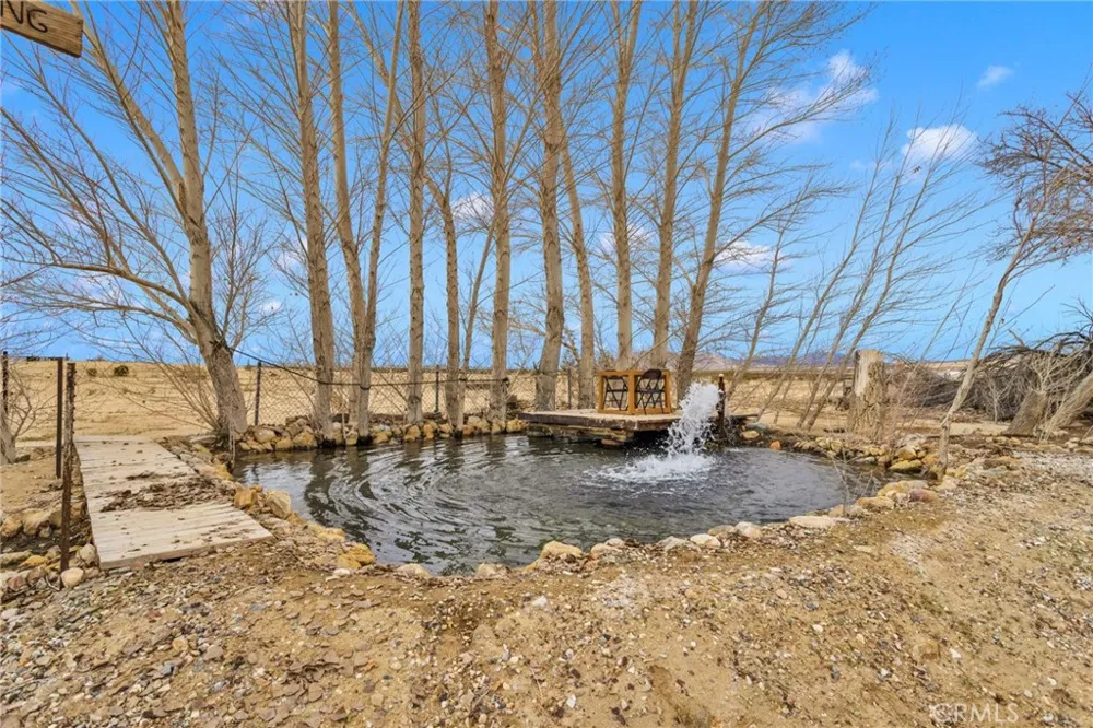47424 Paddington Landers, CA 92285