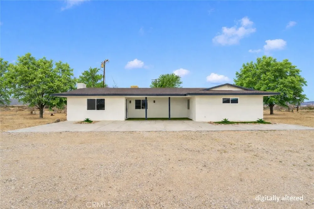 47424 Paddington Landers, CA 92285