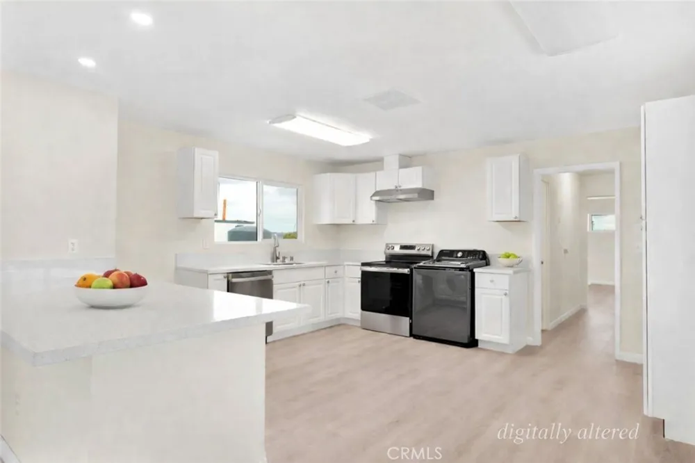 47424 Paddington Landers, CA 92285