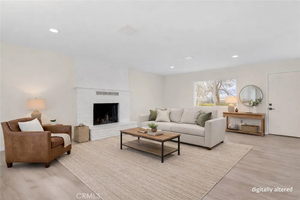 47424 Paddington Landers, CA 92285