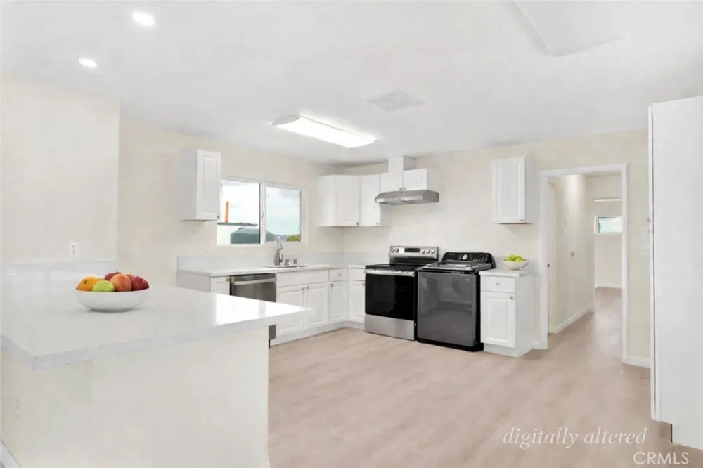 47424 Paddington Landers, CA 92285