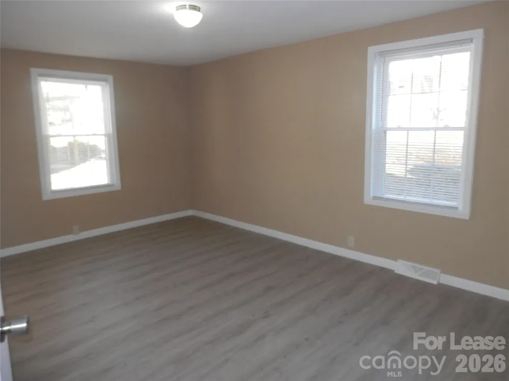 67 Barber Street NW Concord, NC 28027