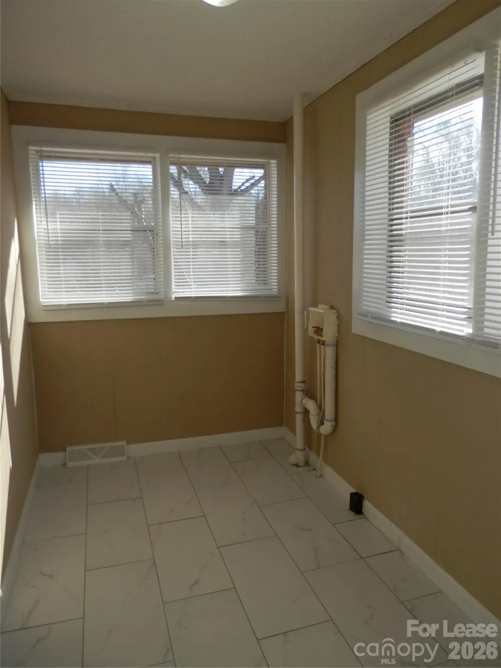 67 Barber Street NW Concord, NC 28027