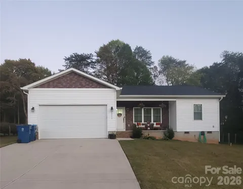 4050 Fairview Drive #9