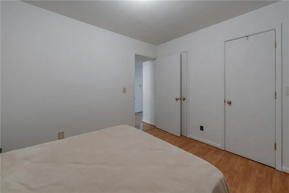 1725 CR 441d Brazoria, TX 77422