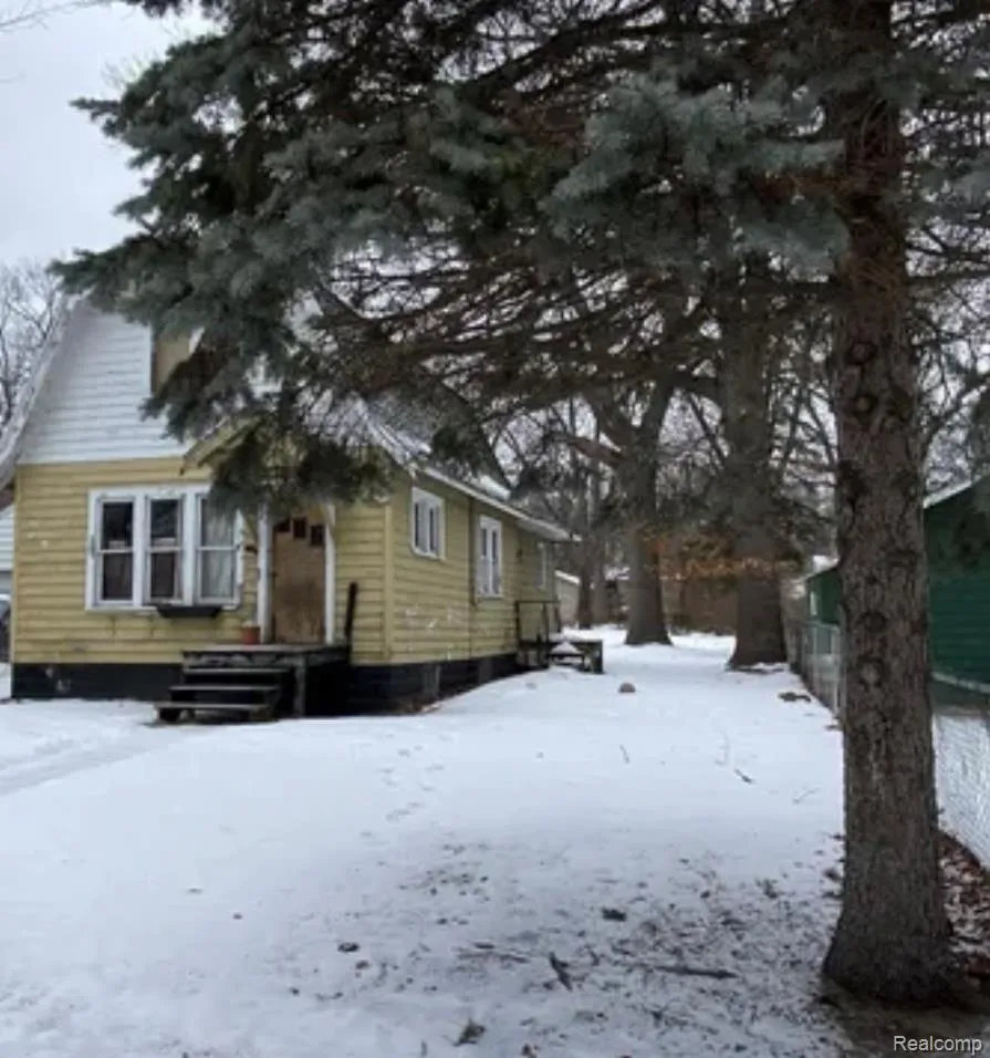 230 Harrison Boulevard