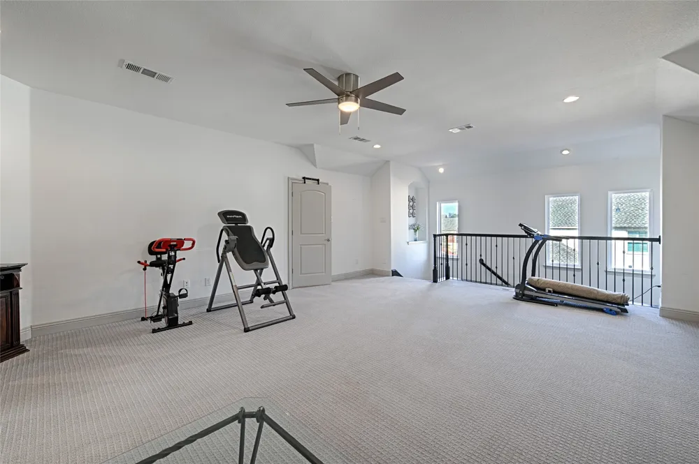 7001 Schubert Colleyville, TX 76034