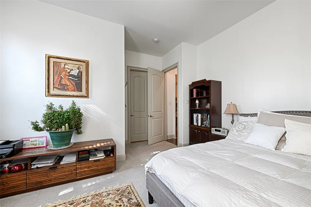 7001 Schubert Colleyville, TX 76034
