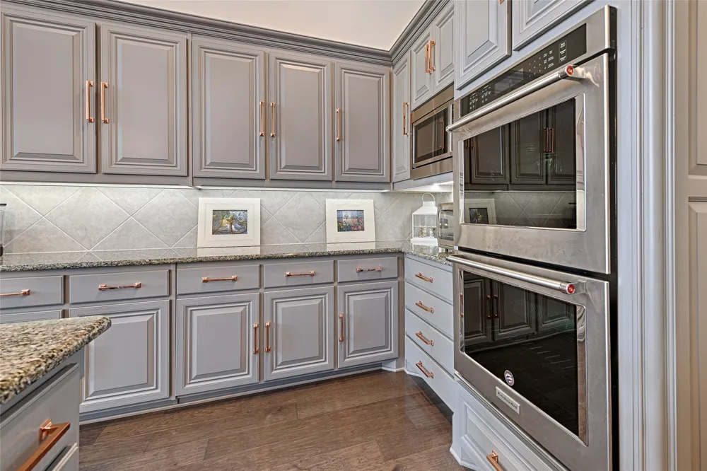 7001 Schubert Colleyville, TX 76034