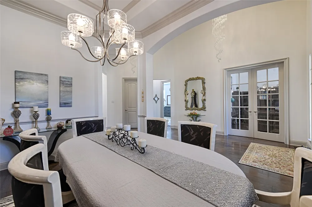 7001 Schubert Colleyville, TX 76034