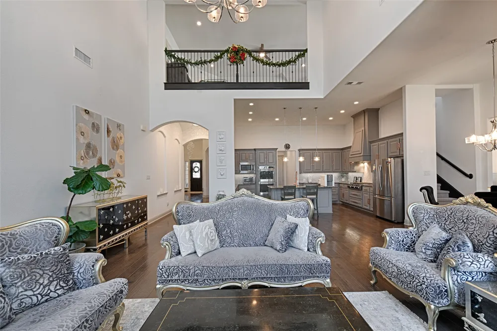 7001 Schubert Colleyville, TX 76034