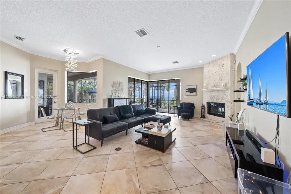 6340 US 1 Cocoa, FL 32927