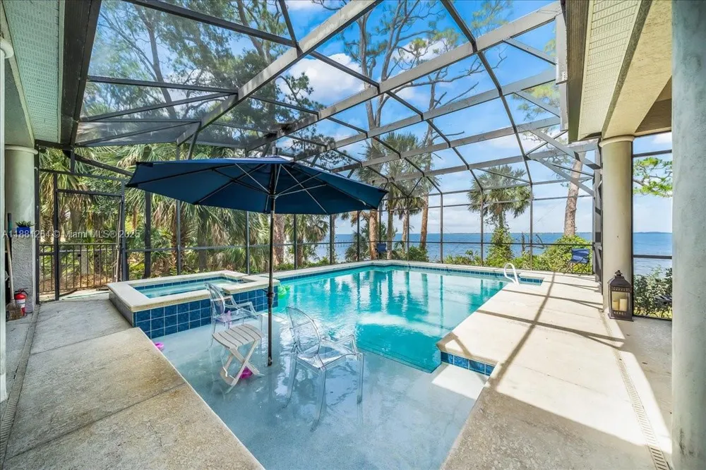6340 US 1 Cocoa, FL 32927