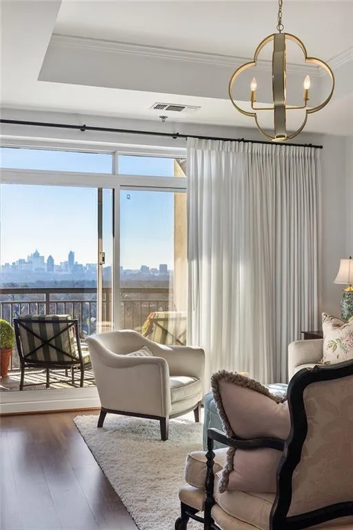 325 E Paces Ferry Road NE #1206