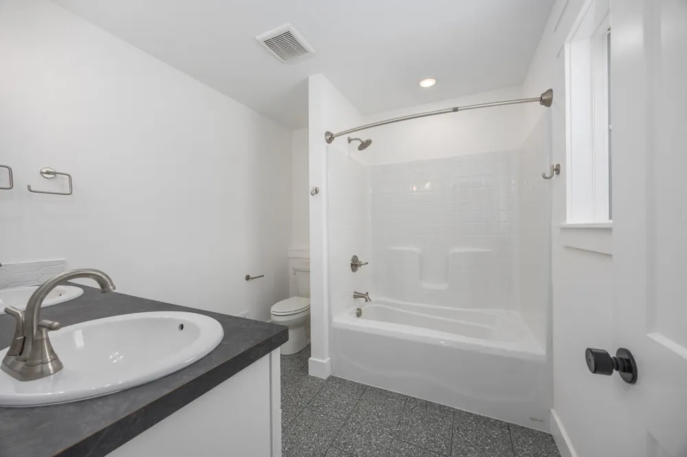 8774 Patterson Avenue SE Caledonia Township, MI 49316