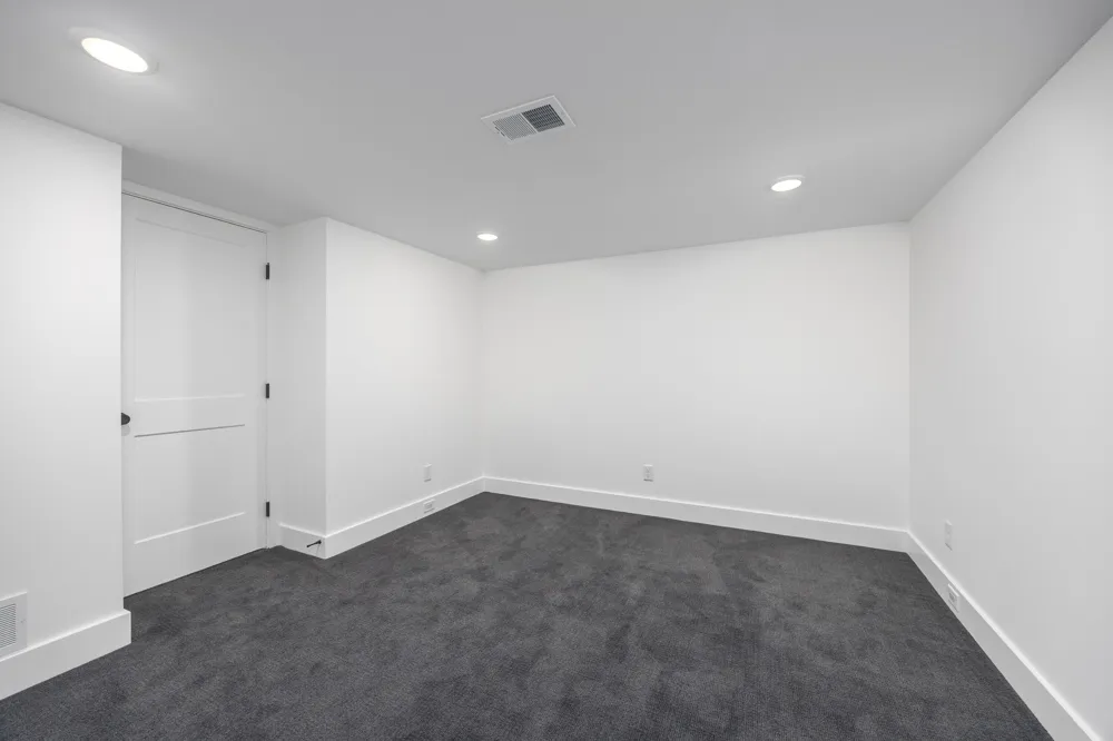 8774 Patterson Avenue SE Caledonia Township, MI 49316