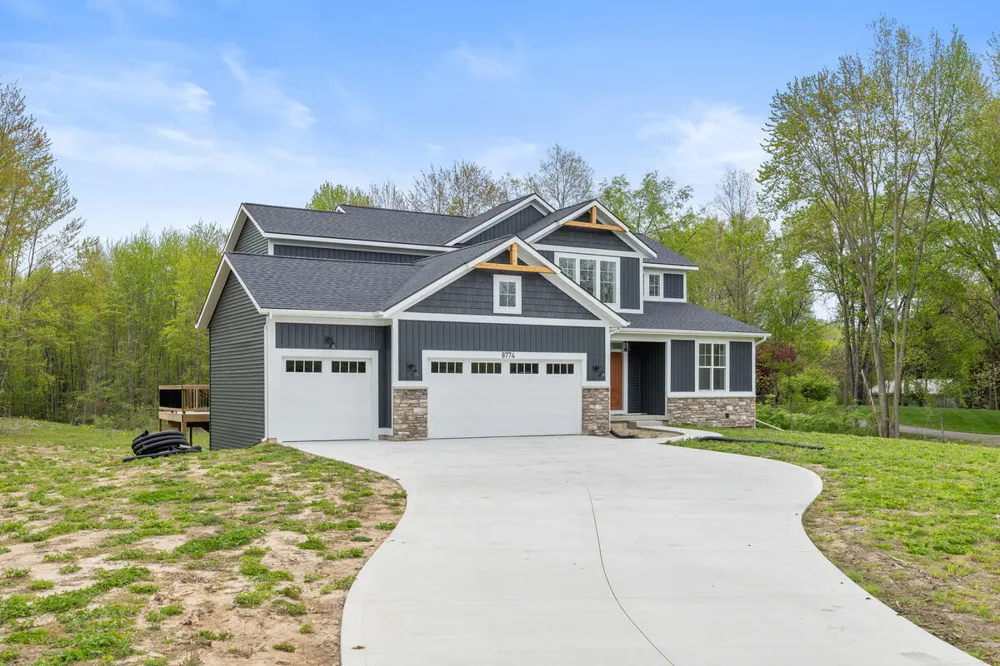 8774 Patterson Avenue SE Caledonia Township, MI 49316