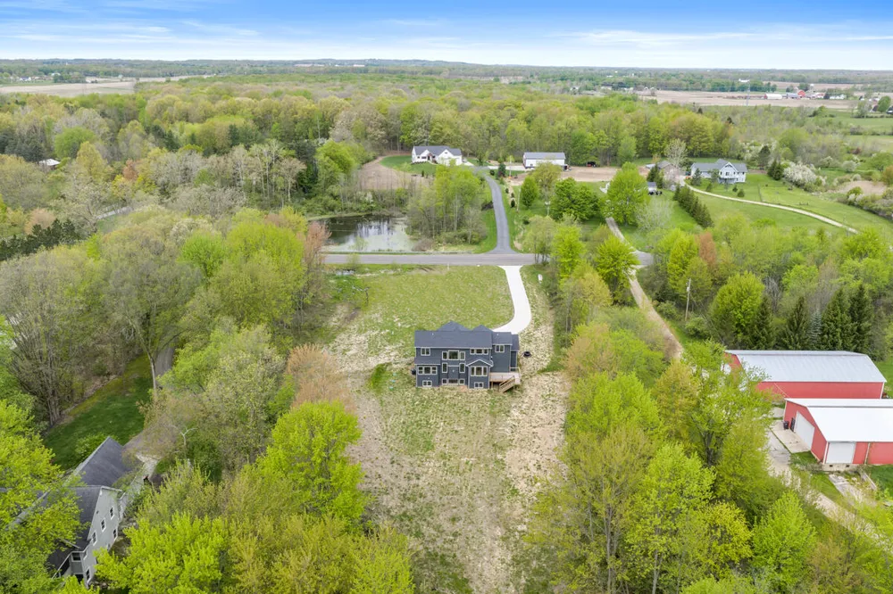 8774 Patterson Avenue SE Caledonia Township, MI 49316
