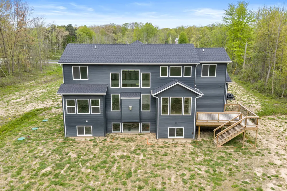 8774 Patterson Avenue SE Caledonia Township, MI 49316