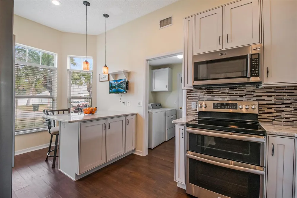 343 ALEATHA DRIVE Daytona Beach, FL 32114