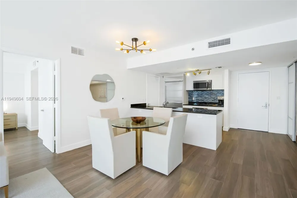 50 Biscayne Blvd #3904 Miami, FL 33132