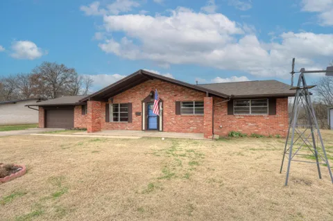 1015 Quail Creek Drive