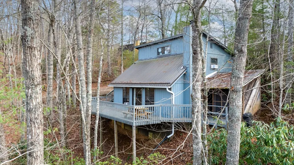 Pine Ridge Trail Almond, NC 28702