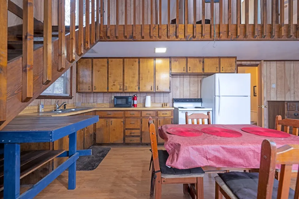 Pine Ridge Trail Almond, NC 28702