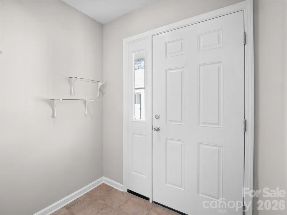 102 Llama Way Black Mountain, NC 28711