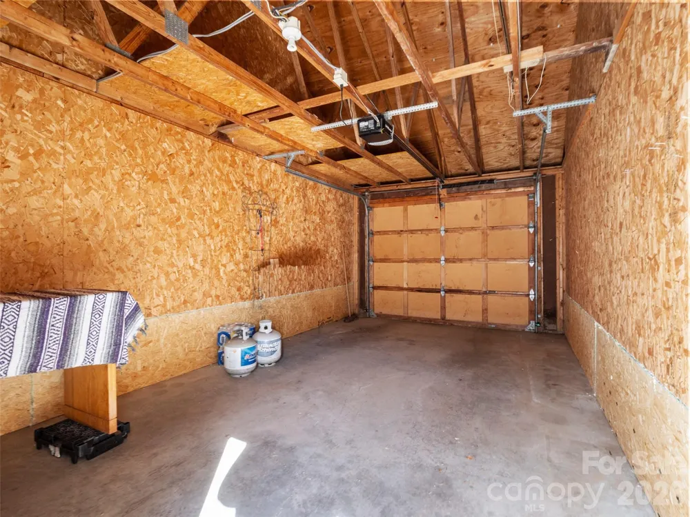 102 Llama Way Black Mountain, NC 28711