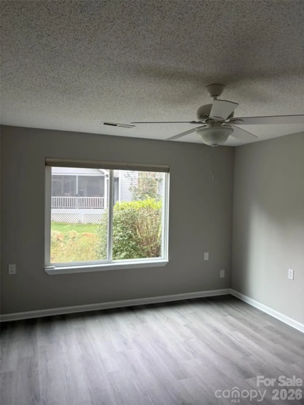 102 Llama Way Black Mountain, NC 28711