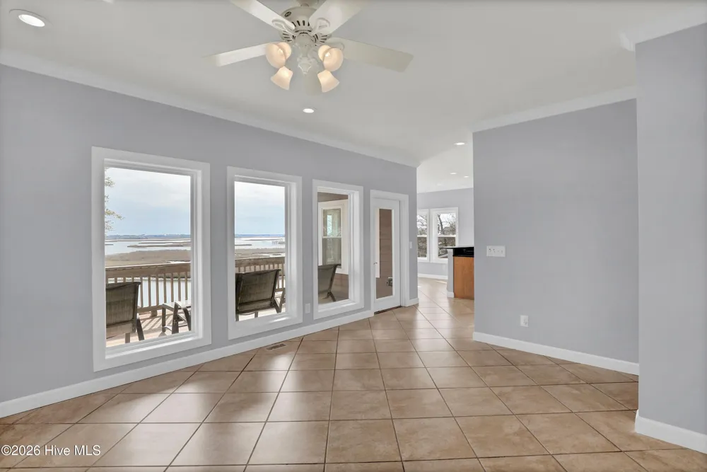 444 Little Kinston Road Surf City, NC 28455