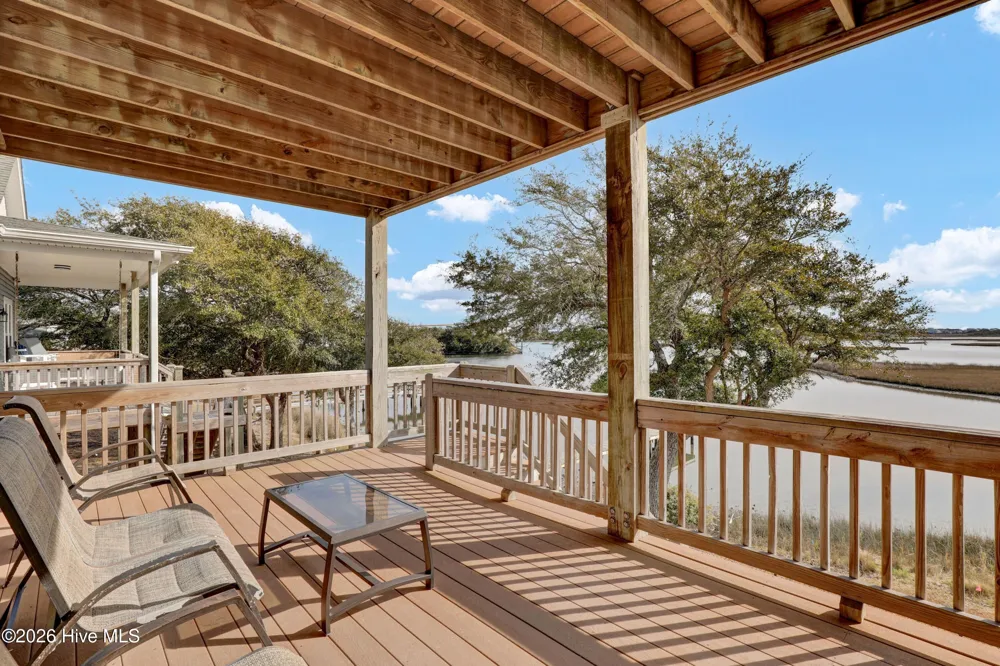444 Little Kinston Road Surf City, NC 28455
