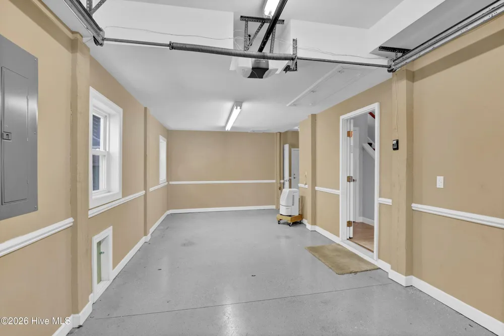 444 Little Kinston Road Surf City, NC 28455