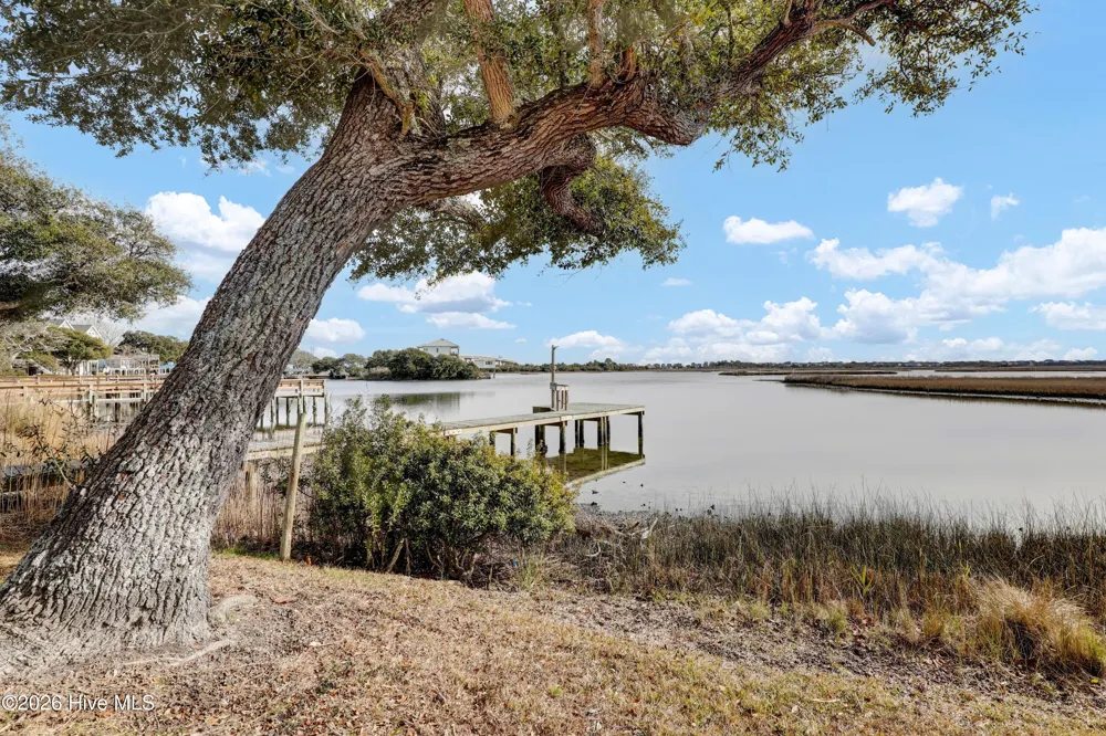 444 Little Kinston Road Surf City, NC 28455