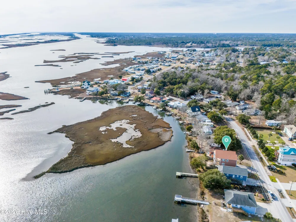 444 Little Kinston Road Surf City, NC 28455