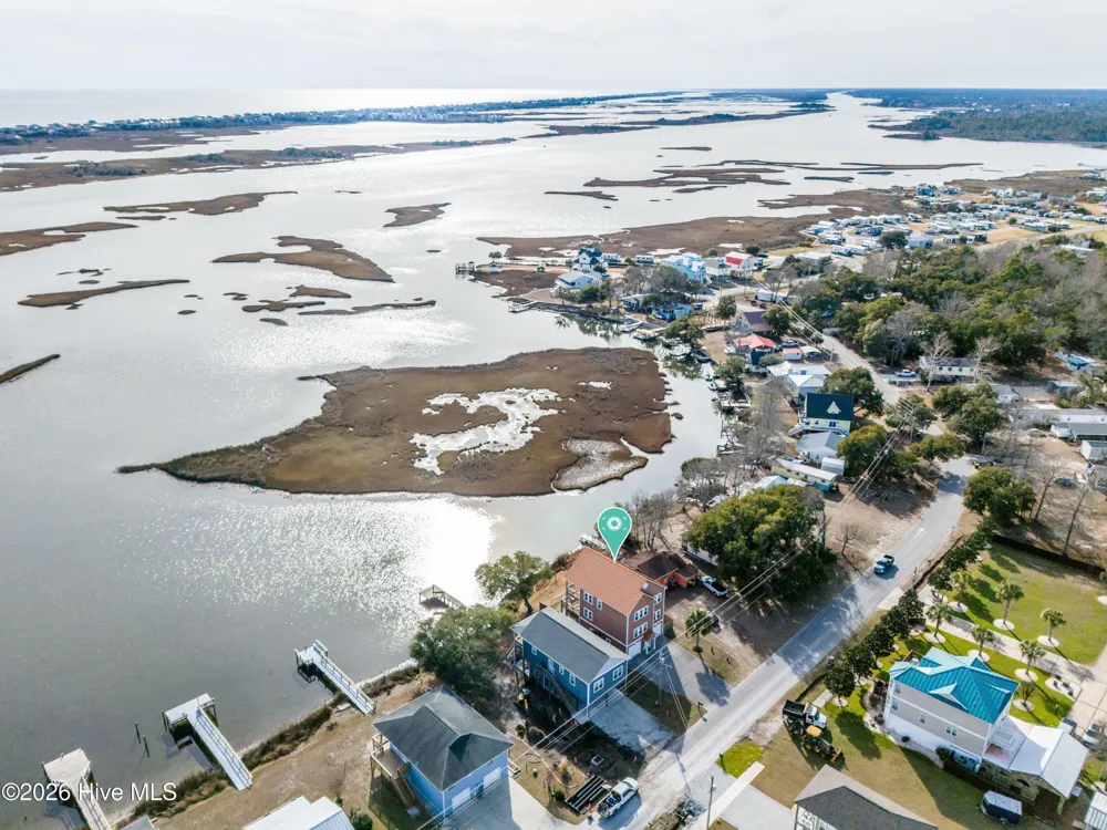 444 Little Kinston Road Surf City, NC 28455