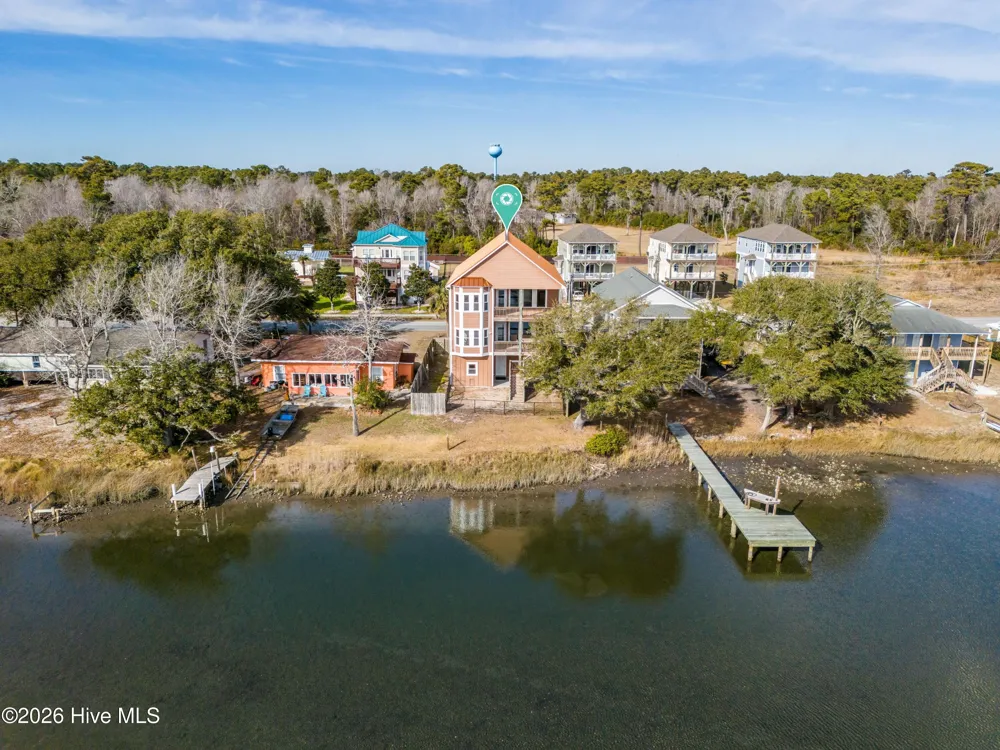 444 Little Kinston Road Surf City, NC 28455