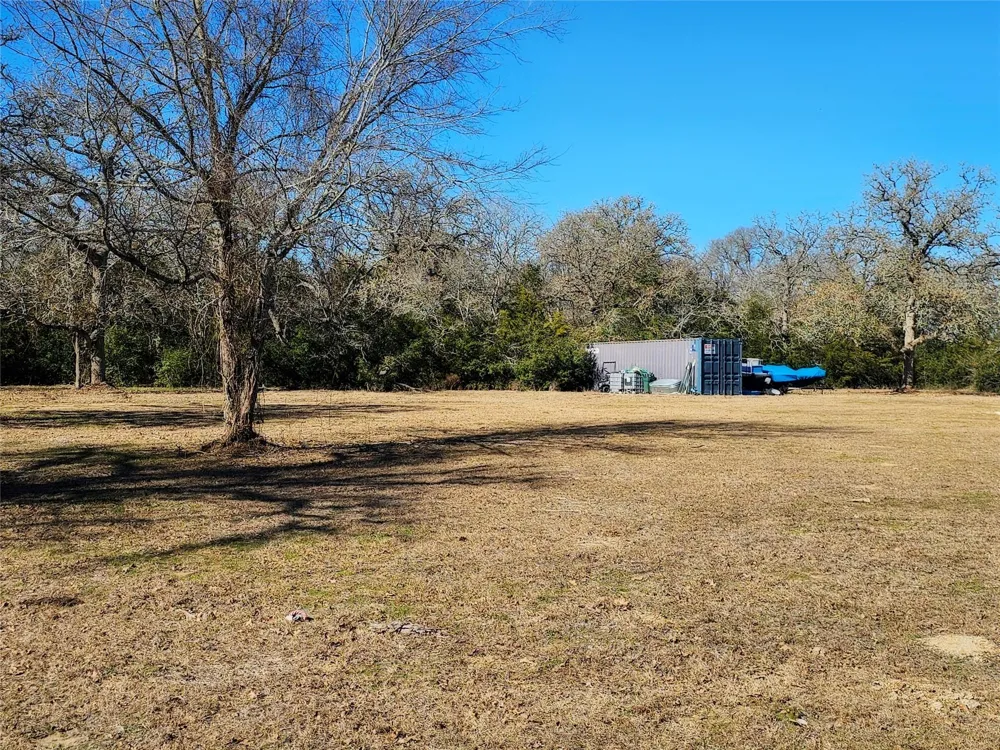 8383 Fm-60 Somerville, TX 77879
