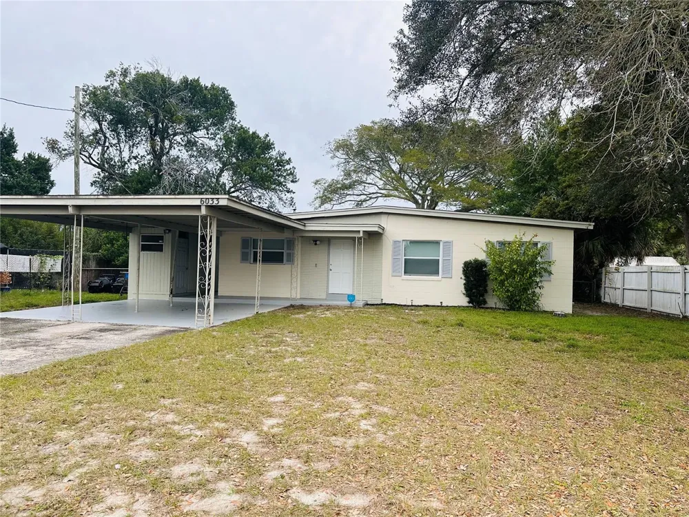 6033 BALBOA DRIVE Orlando, FL 32808