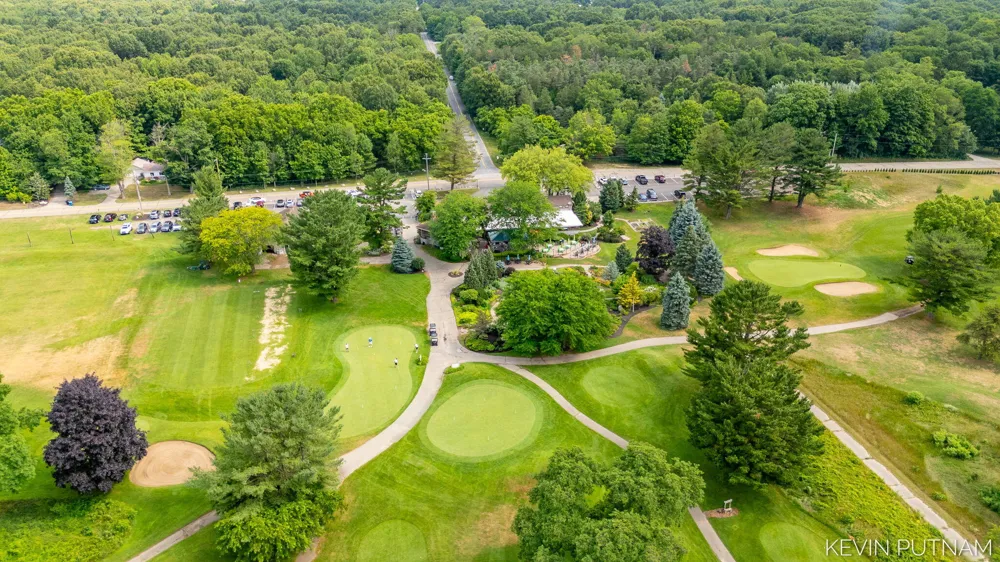 6515 134th Ave Avenue Saugatuck, MI 49453