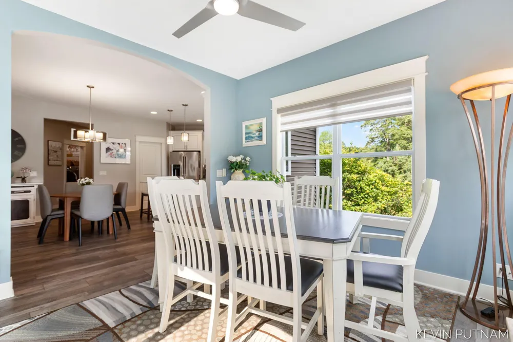 6515 134th Ave Avenue Saugatuck, MI 49453